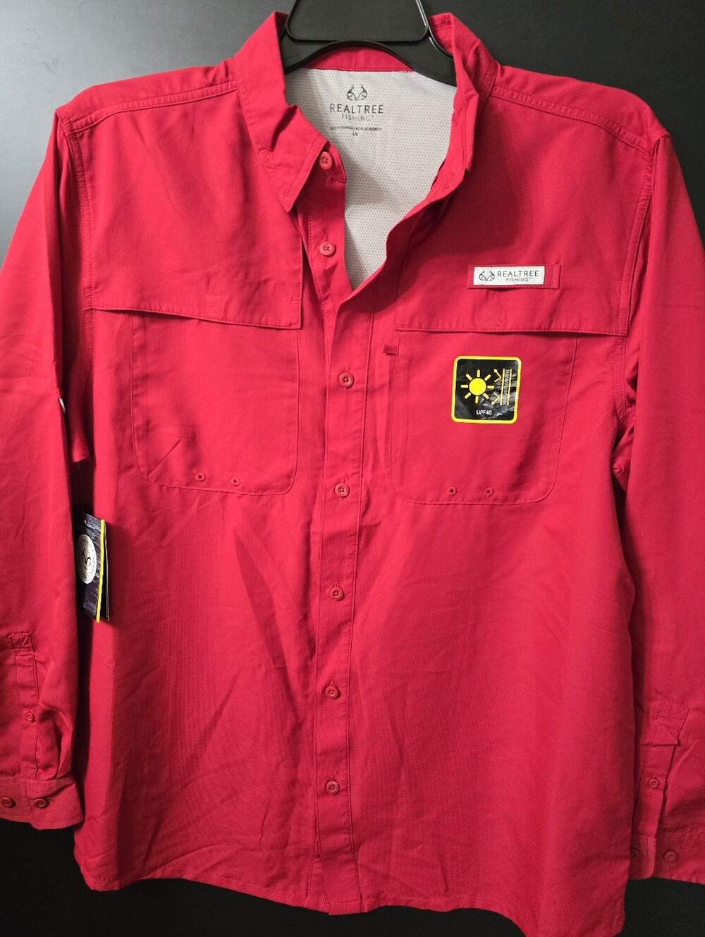 Realtree Bright Red Outdoor Fishing Shirt Lg